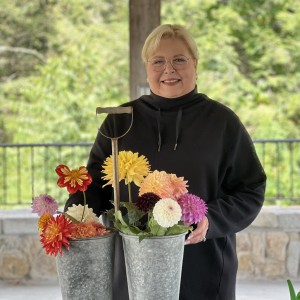 Peggy Boruchow Arnette 